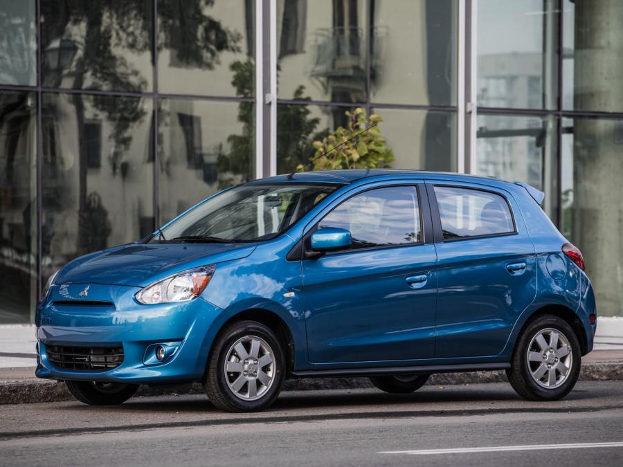  Mitsubishi Mirage 2013 года  (US) (фото 8 из 30)